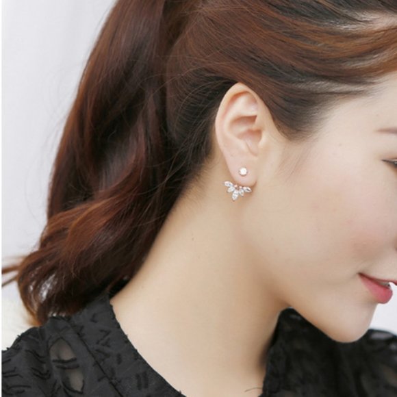 “Diamond Princess" Floral Unique Cute Stud Earring - Picture 8 of 14